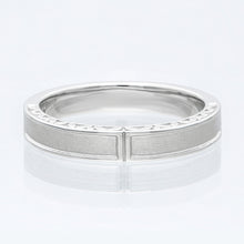 画像をギャラリービューアに読み込む, Kaori - かおり(Men's)